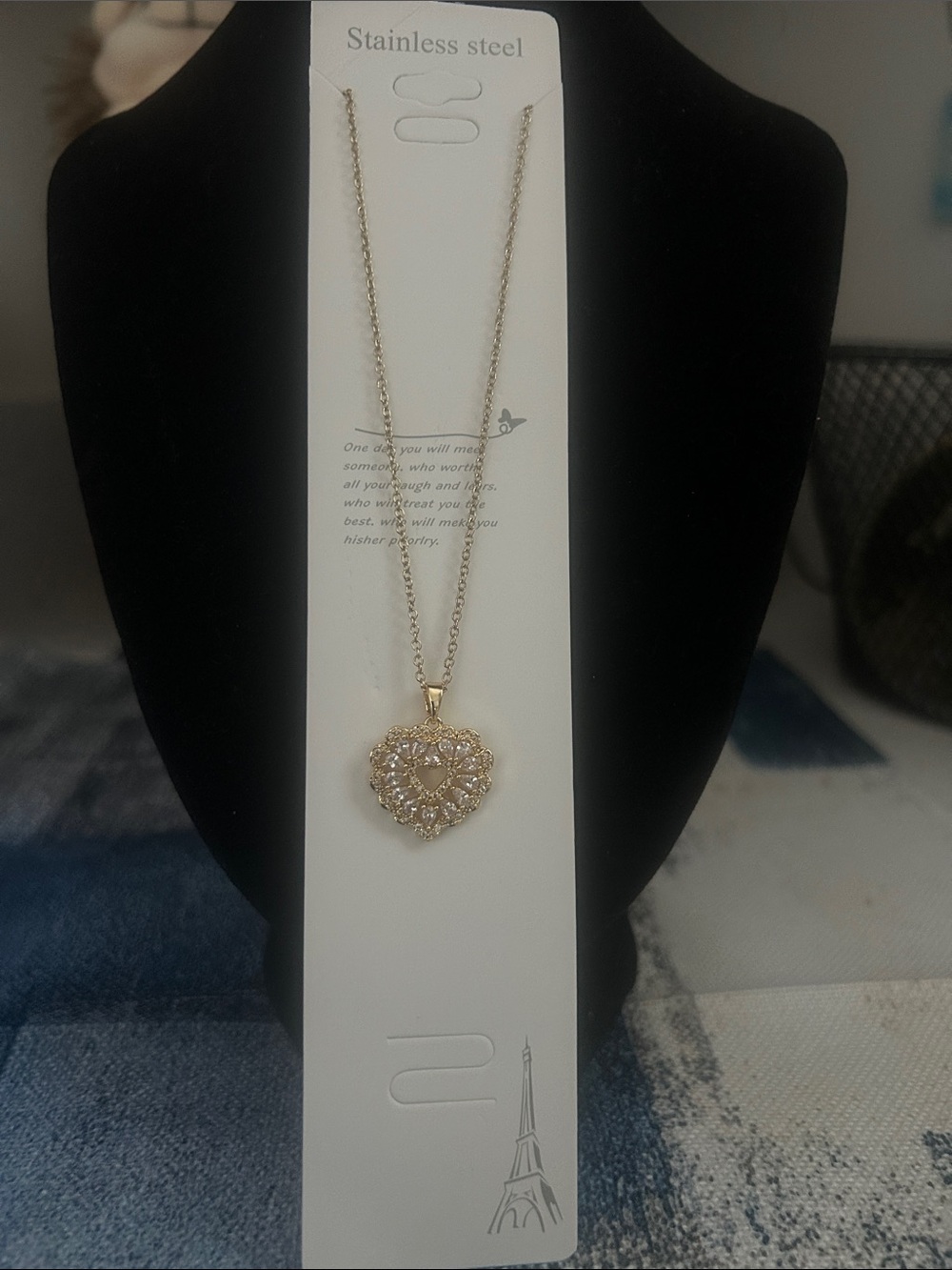 Gold Heart Pendant Necklace - Stainless Steel Women’s Jewelry